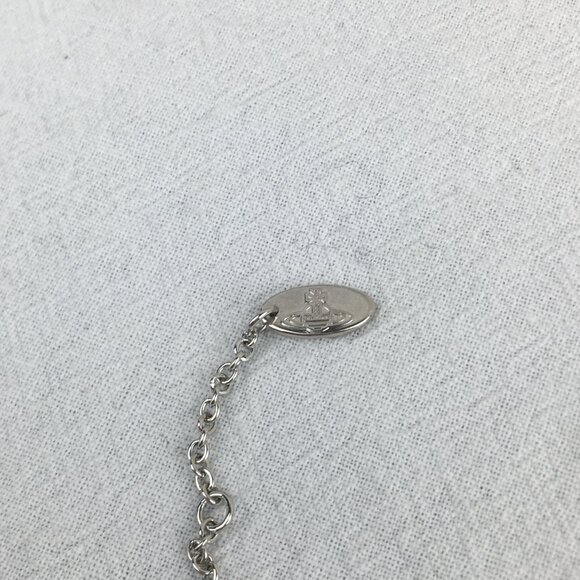 Vivienne Westwood silvery Safety Pin Pearl Necklace - Picture 6 of 9